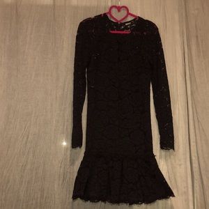 DKNY Perfect LBD black lace lined size 4 it’s got the chickaboom!!